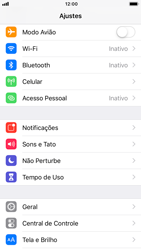 Como ativar e desativar o roaming de dados - Apple iOS 12 Apple iOS 12 - Passo 2